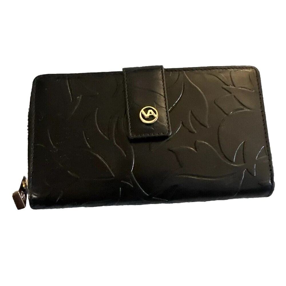 Valentina Italy Wallet Genuine Leather Black Full Size‎ Wallet Floral Embossed